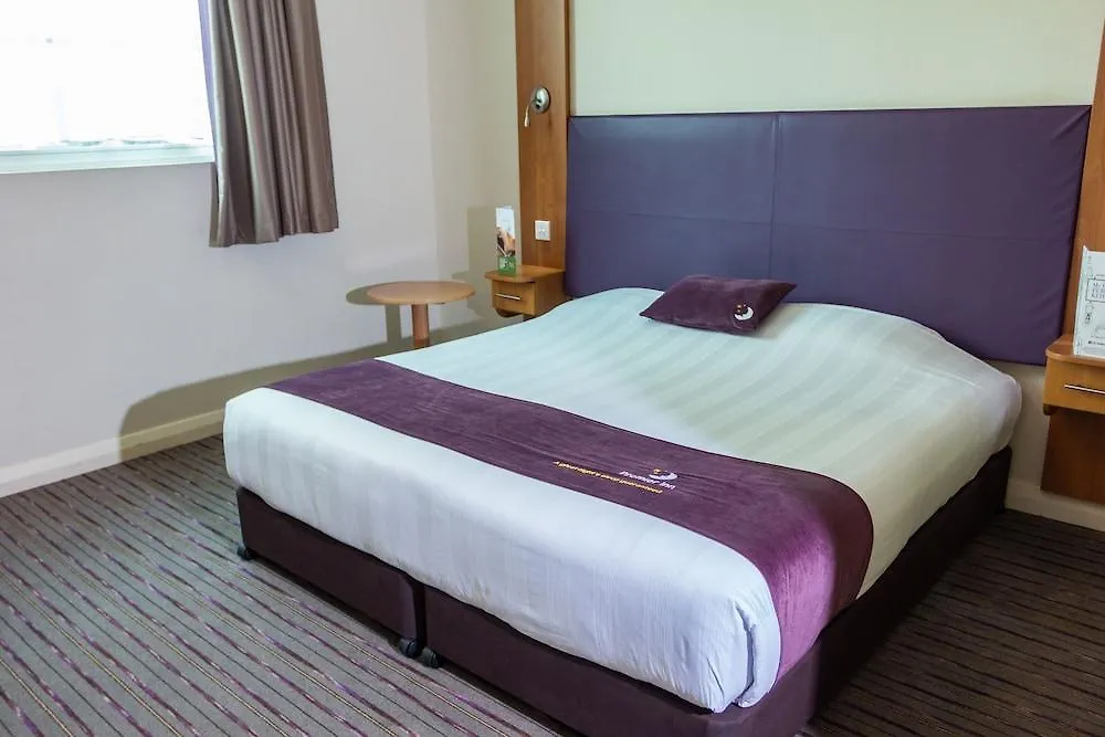 Premier Inn Abu Dhabi Capital Centre 3*,  Emiratos Árabes Unidos