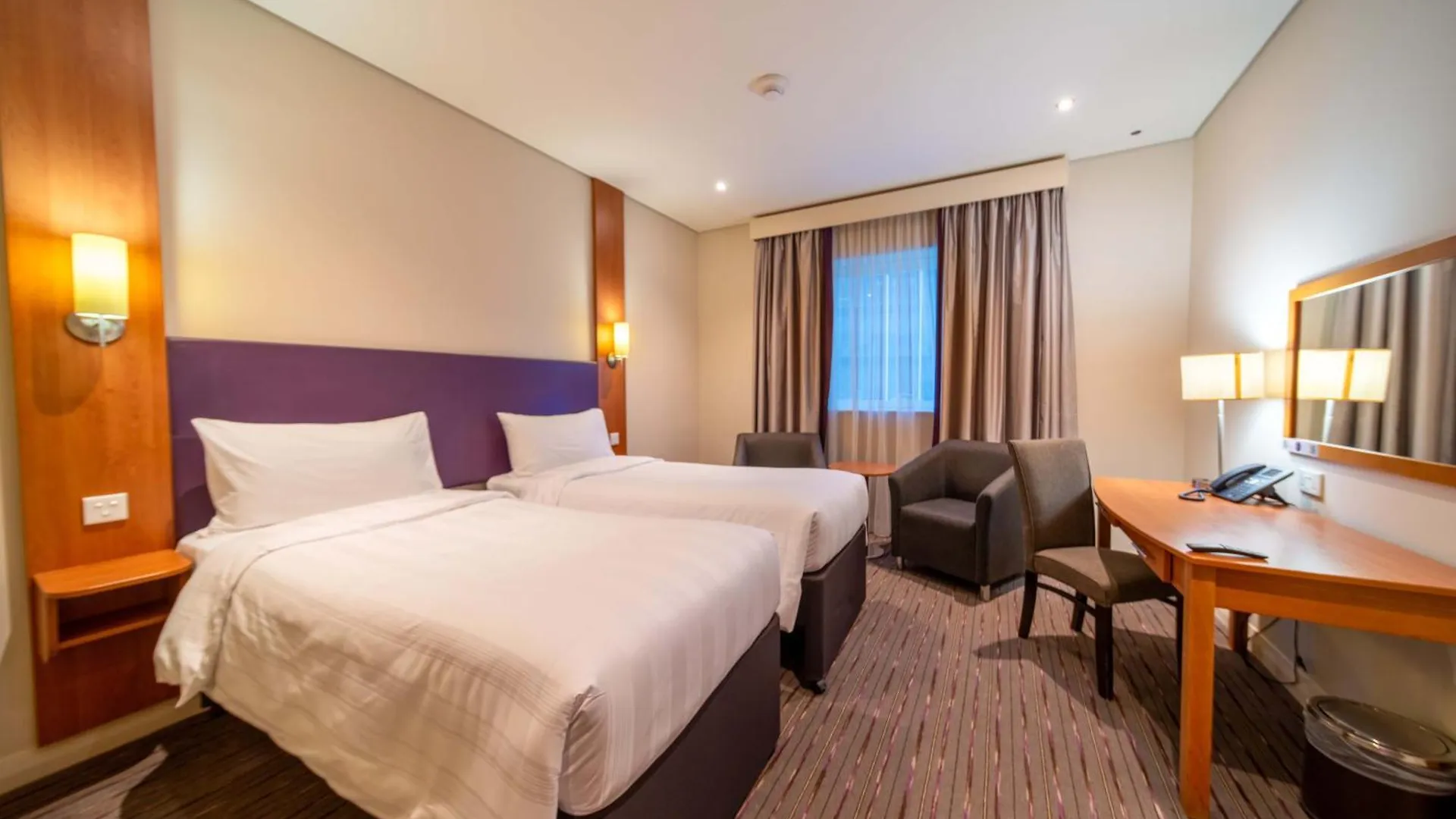 Premier Inn Abu Dhabi Capital Centre 3*,