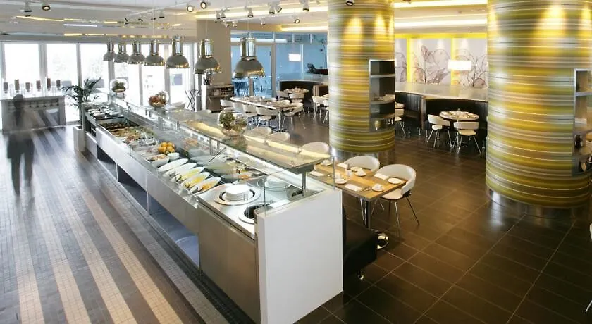 Premier Inn Abu Dhabi Capital Centre 3*,