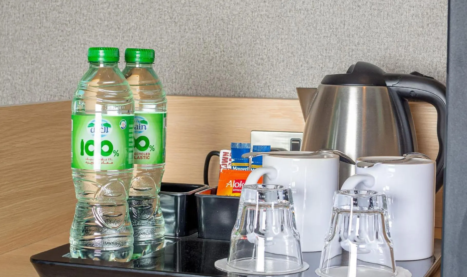 Premier Inn Abu Dhabi Capital Centre 3*,